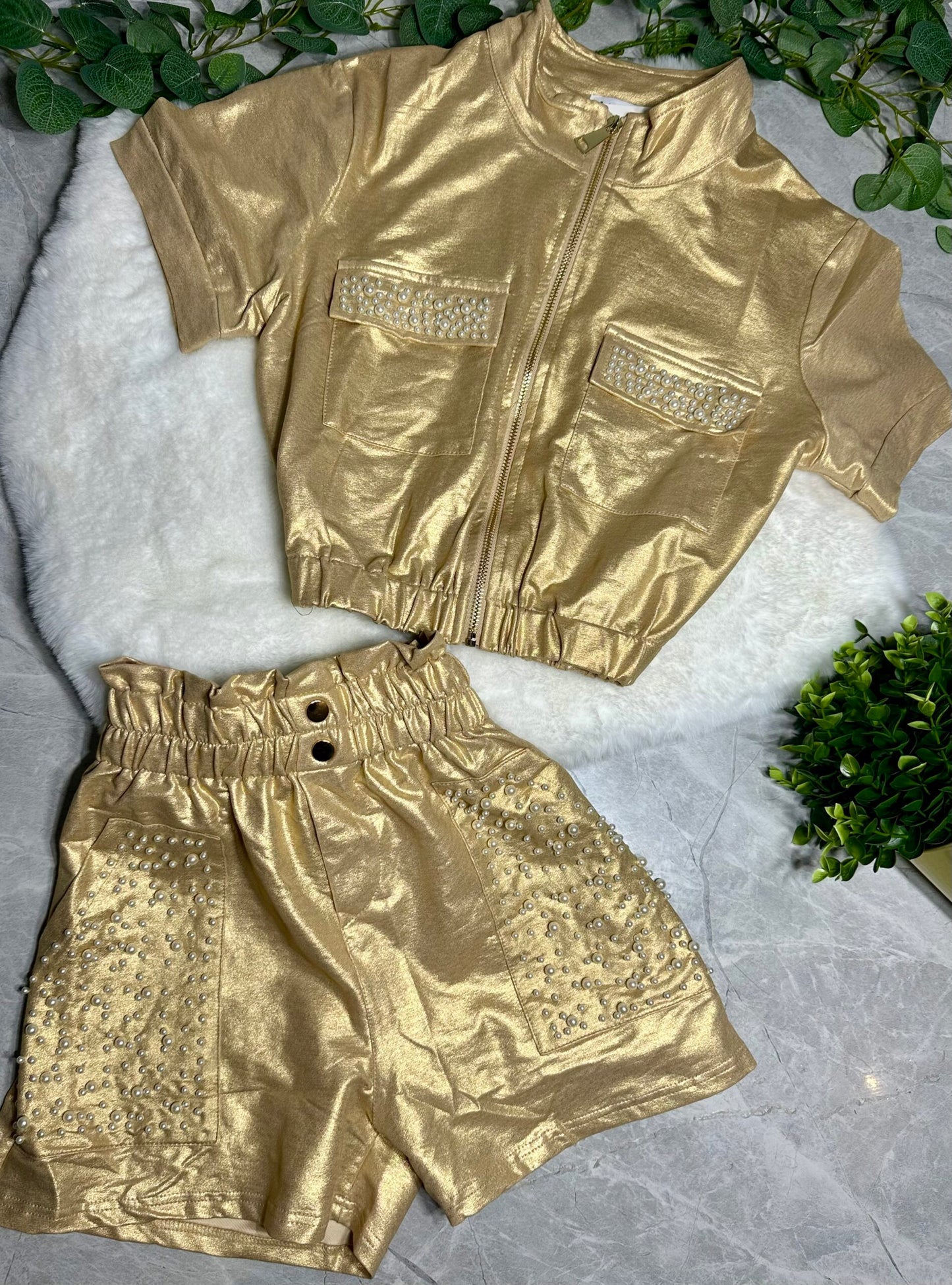 Conjunto Dorado con Perlas