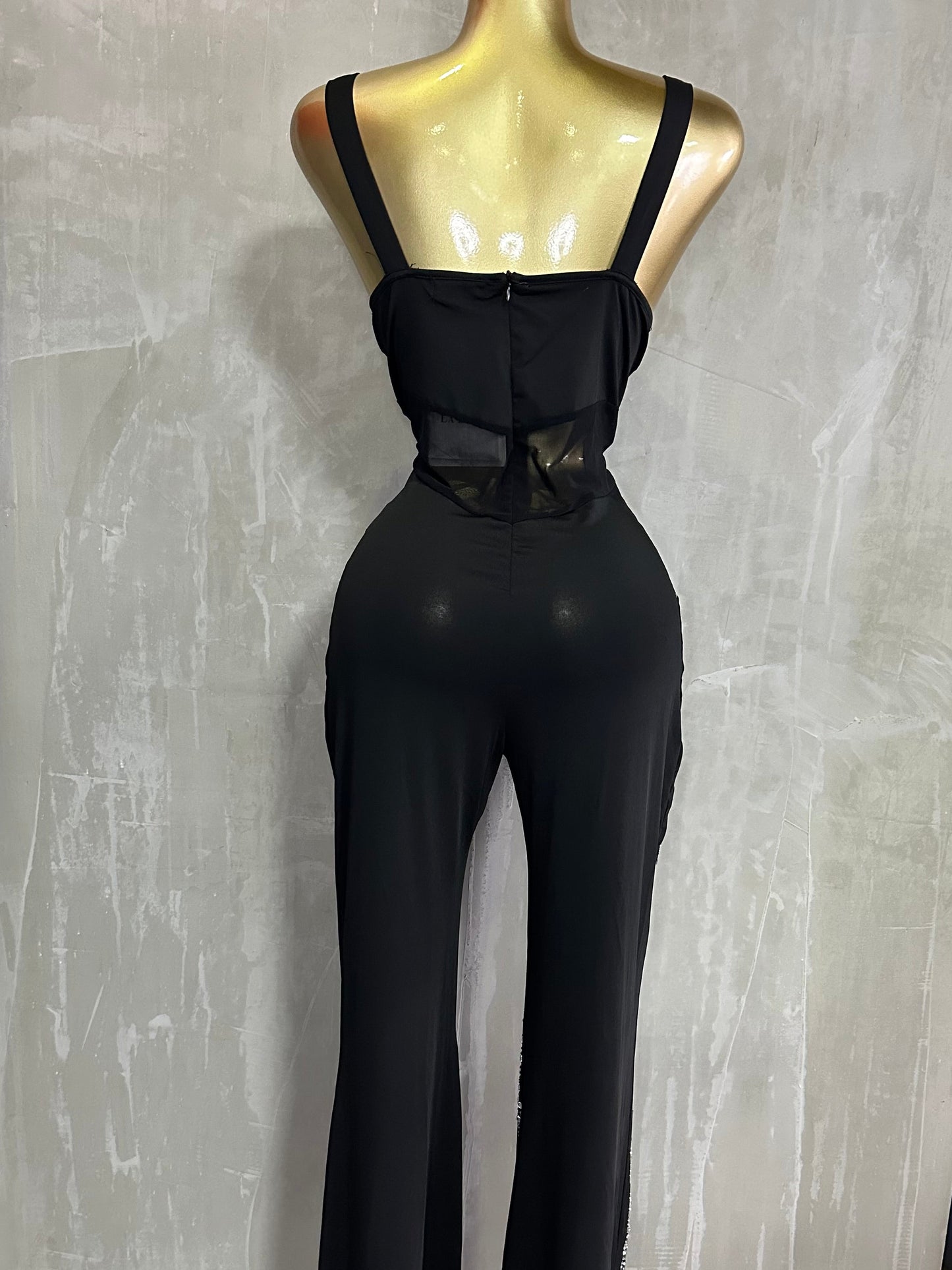 Jumpsuit Glamour Negro con Detalles de Brillos