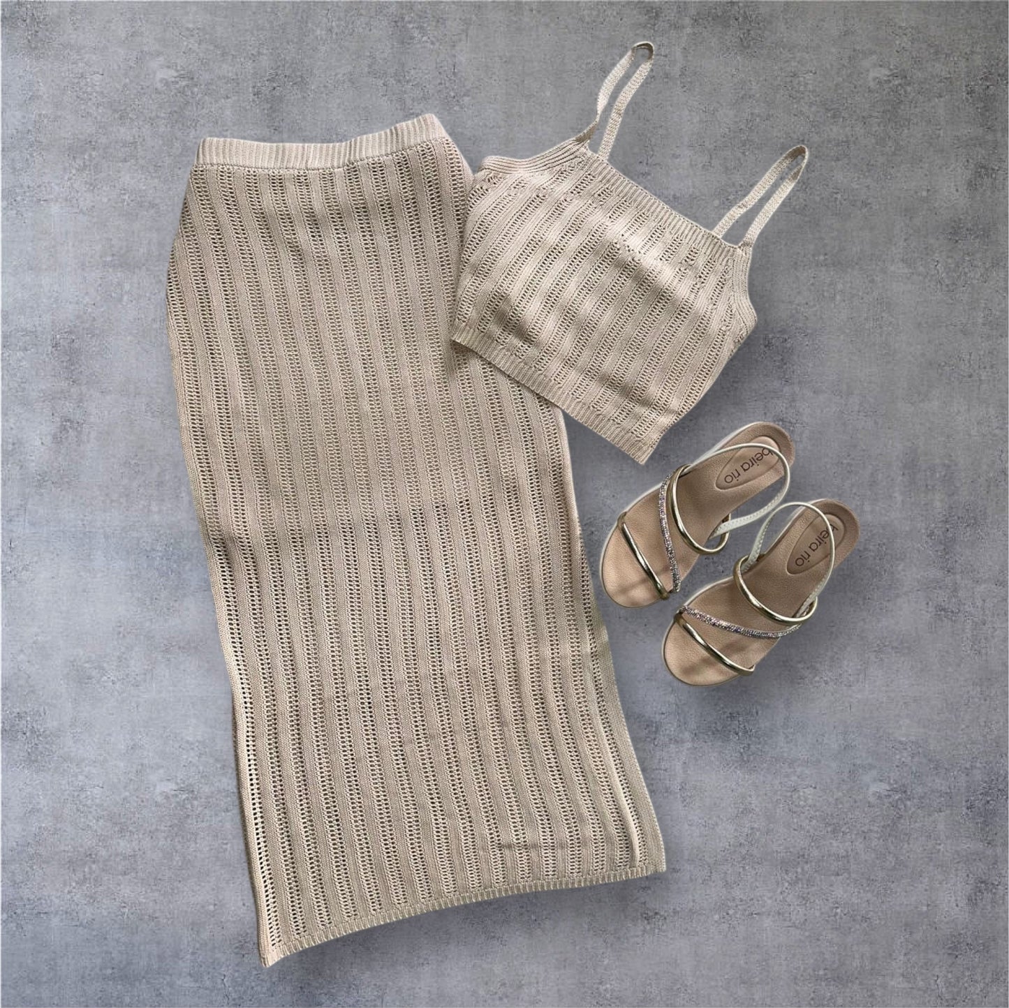 Conjunto Tejido Beige Calado – Top & Falda Midi