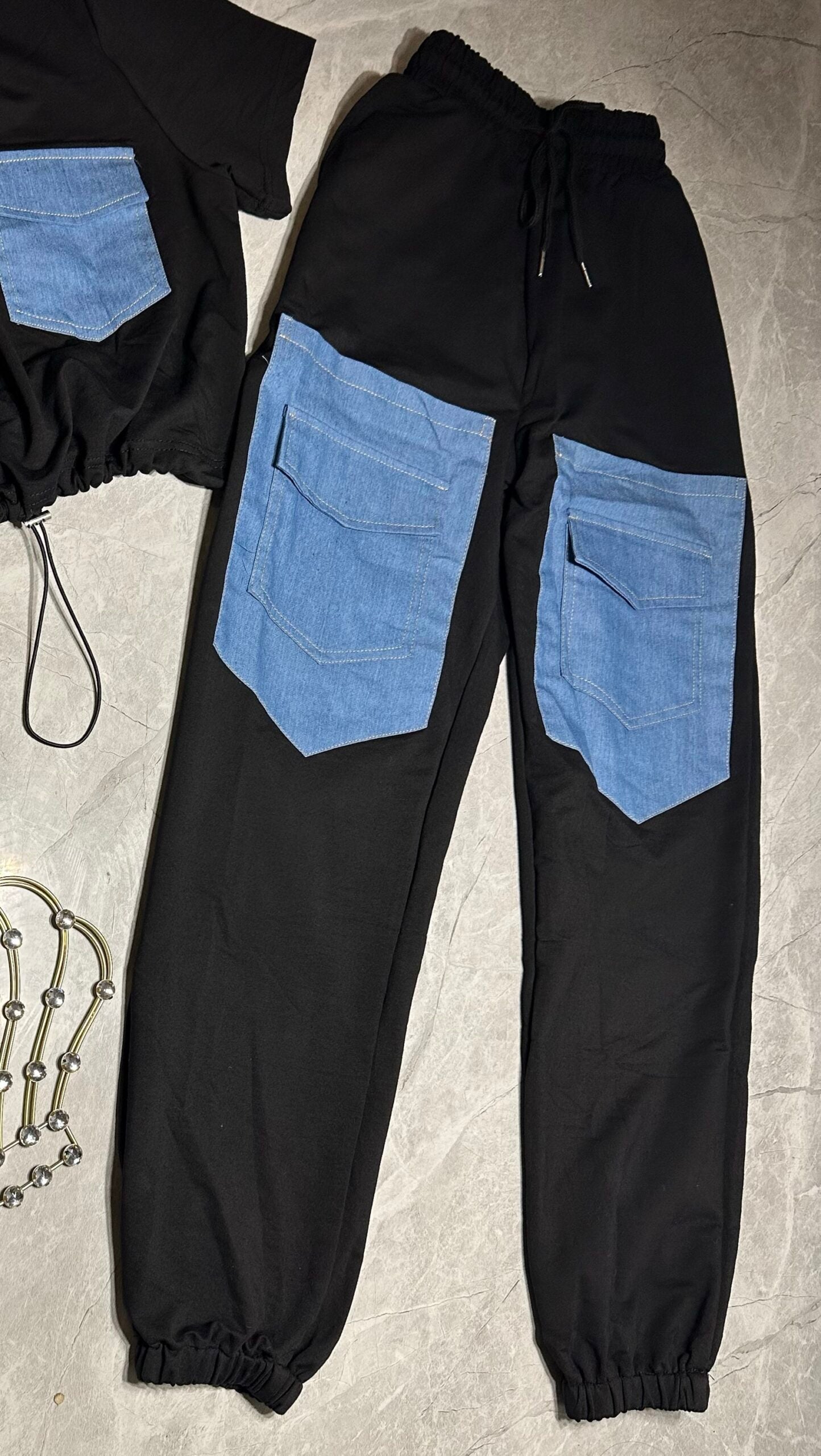 Set Sporty Denim – Set de Top y Joggers image 1
