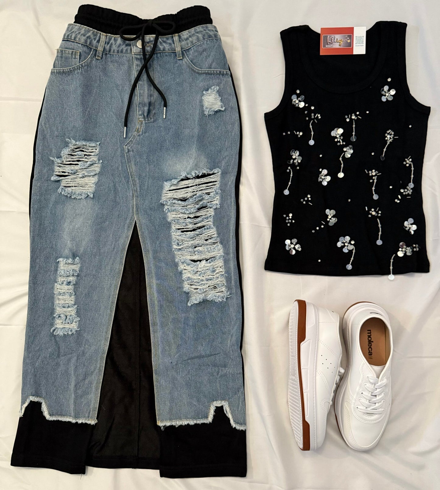 Conjunto Urbano con Falda Desgastada y Top de Apliques Brillantes image 0