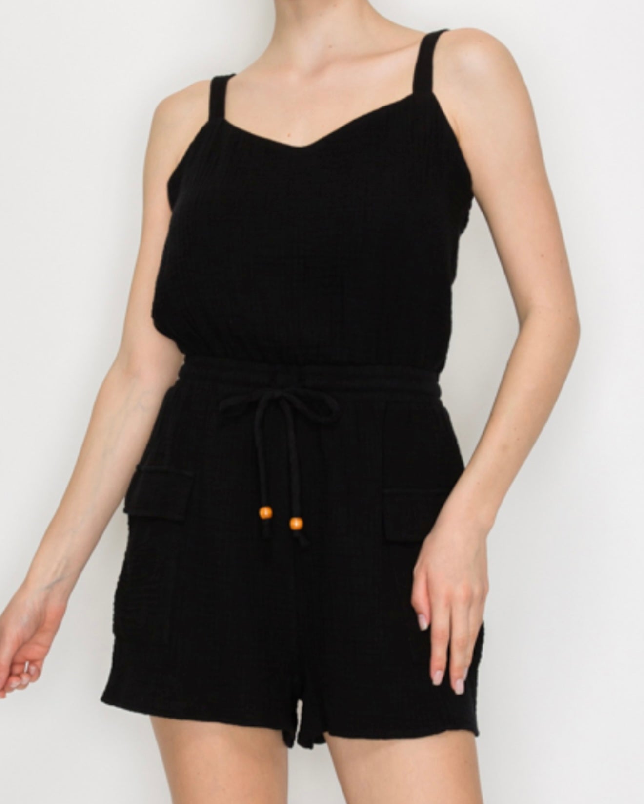 Romper Negro – Estilo Relaxed