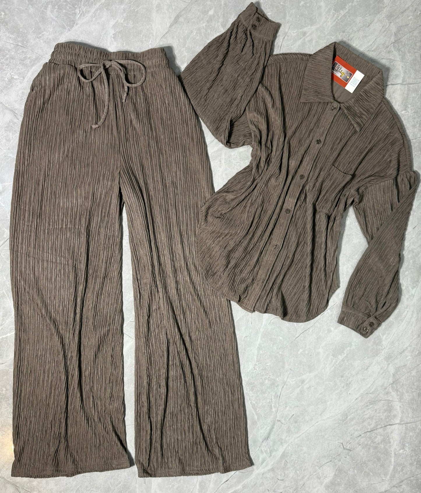 Conjunto de Dos Piezas con Estilo Texturizado image 2