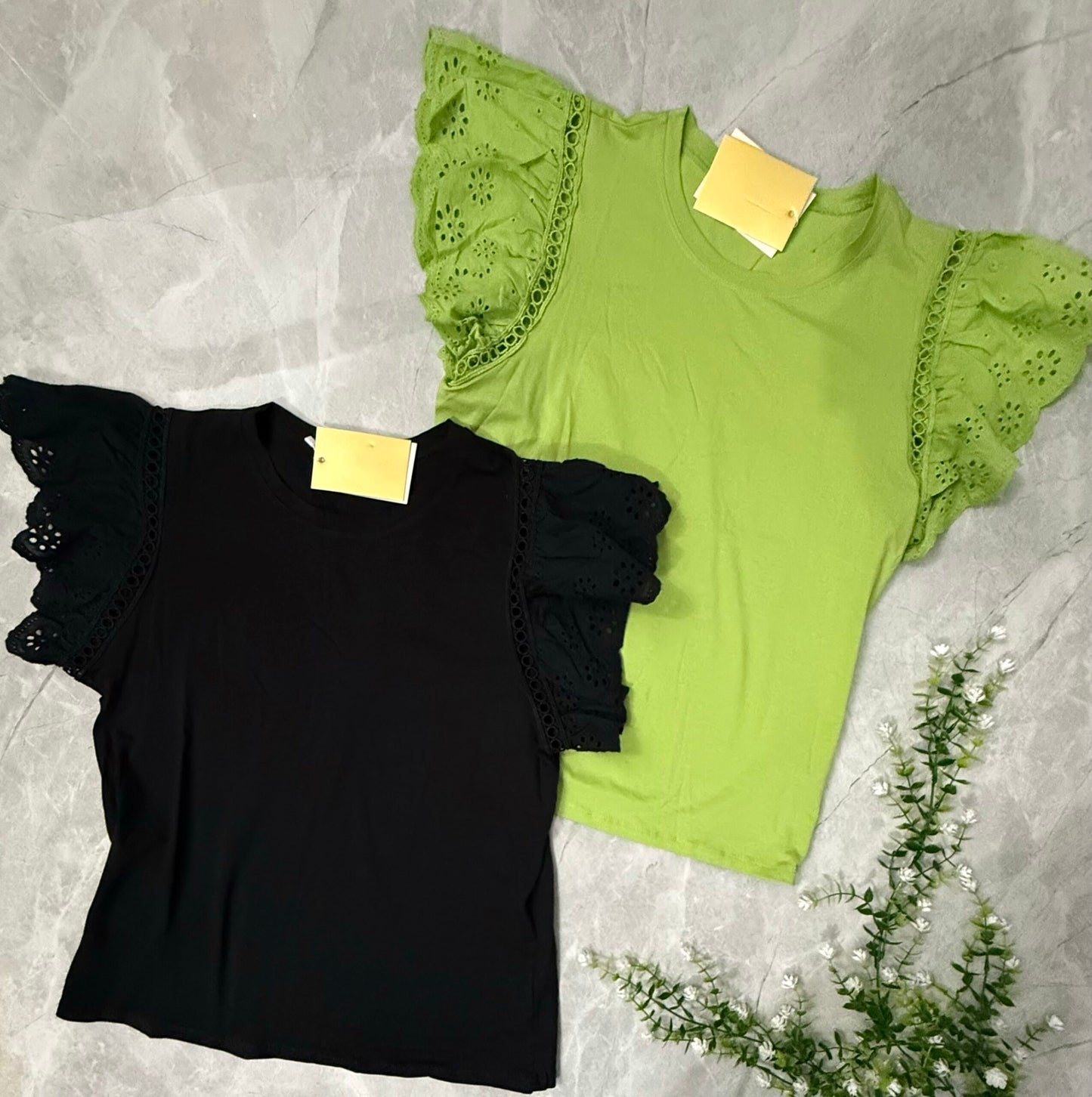 Blusas de Manga con Encaje – Tallas Plus image 0
