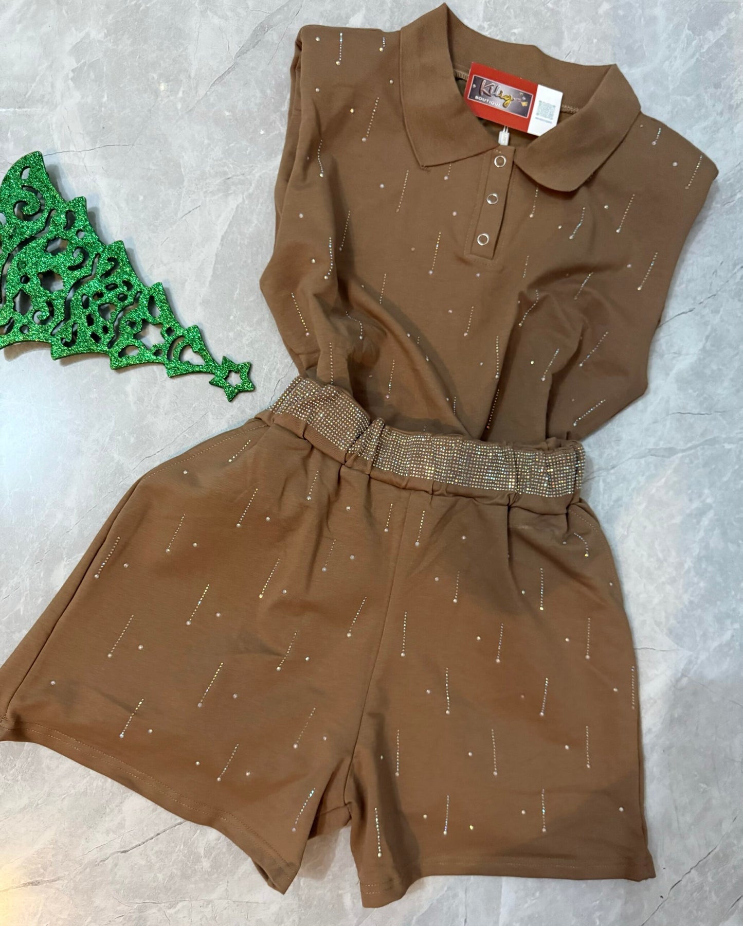 Conjunto de Corto y Blusa con Detalles de Brillo image 1