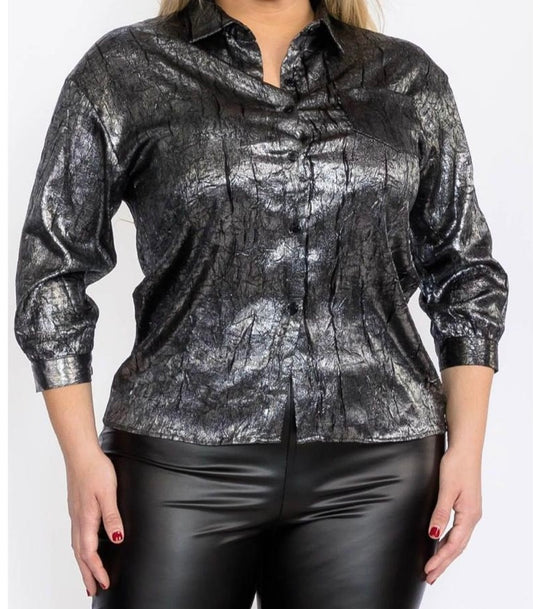 Blusa Metálica Gris Plus Size con Estilo Moderno