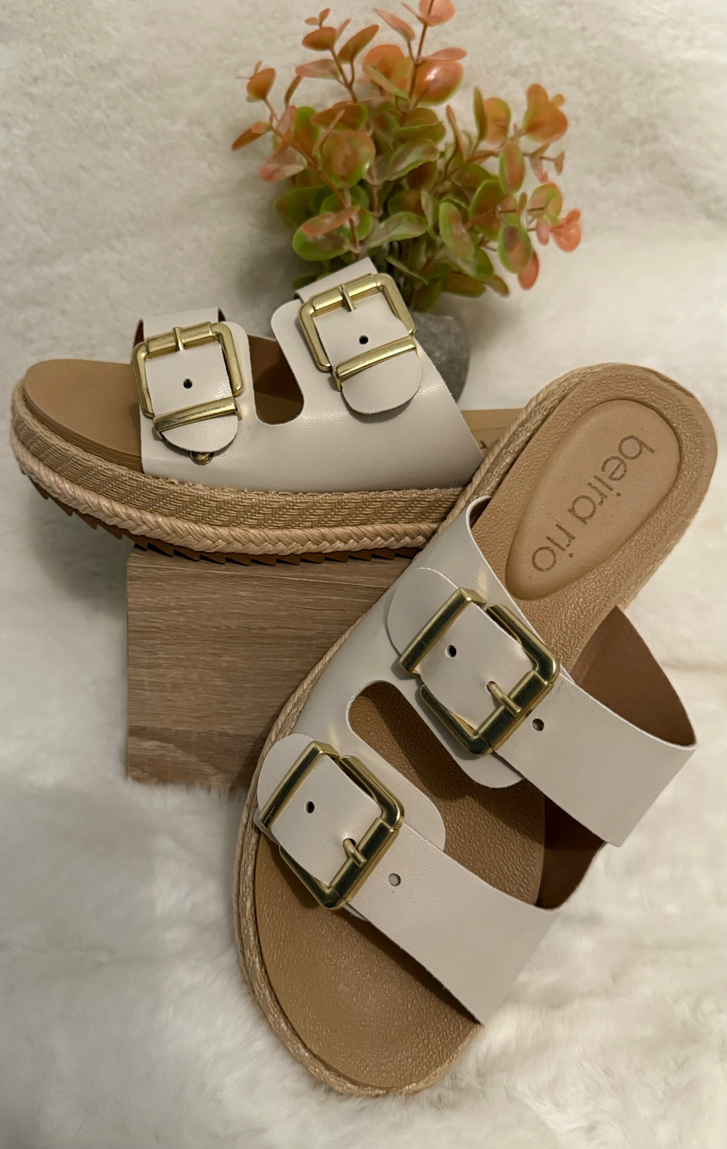 Sandalias con Doble Hebilla y Plataforma