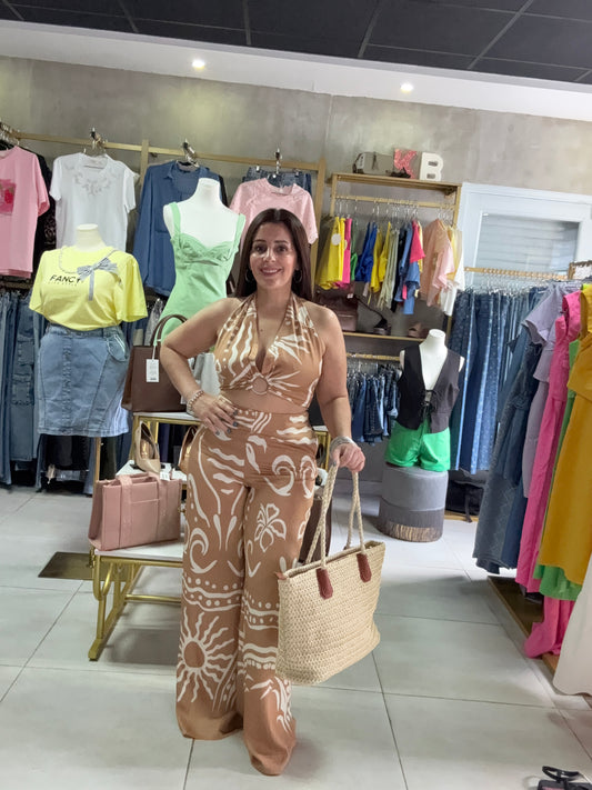 Set Tropical Halter – Estilo Elegante y Cómodo