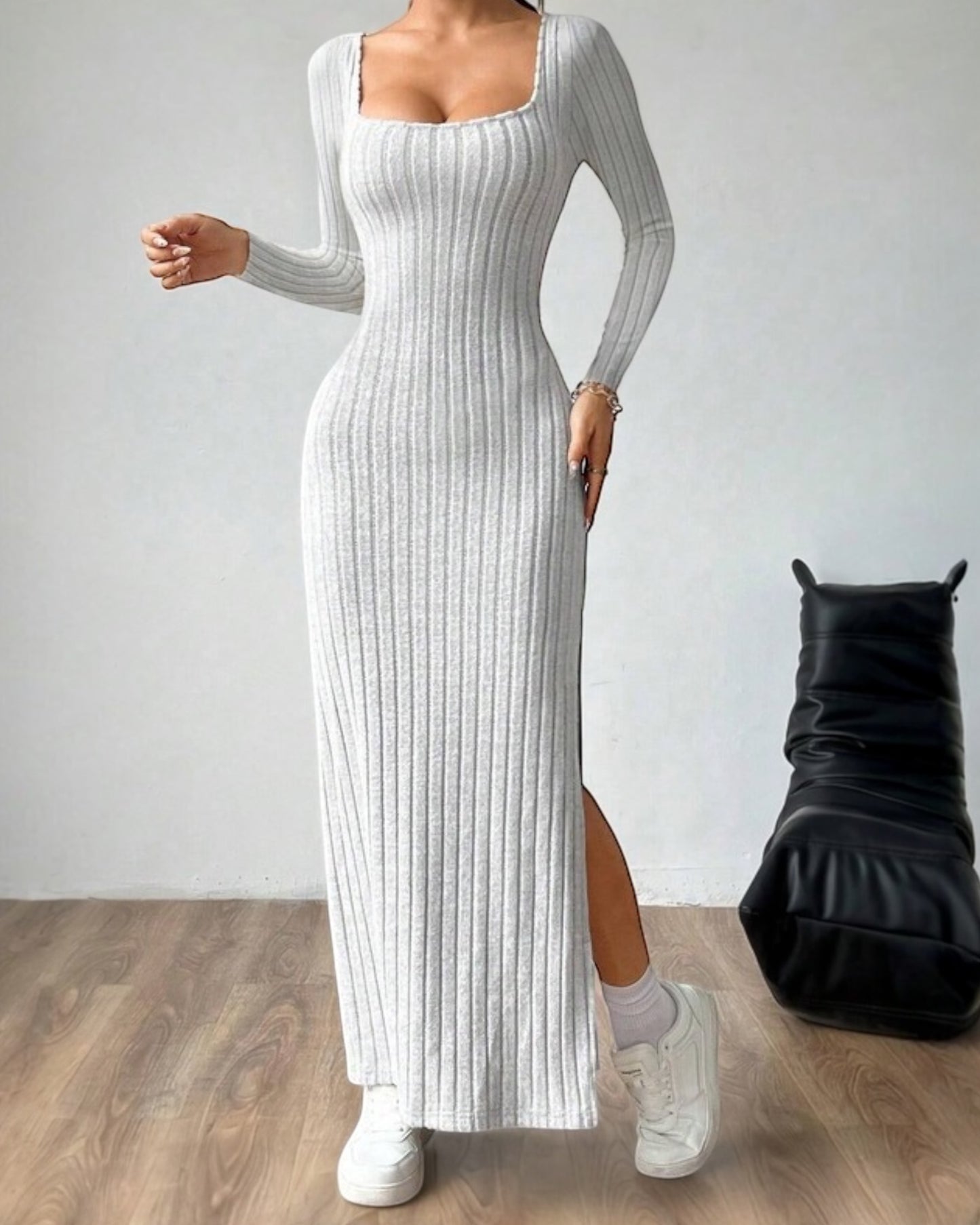 Vestido Midi de Manga Larga con Espalda Descubierta