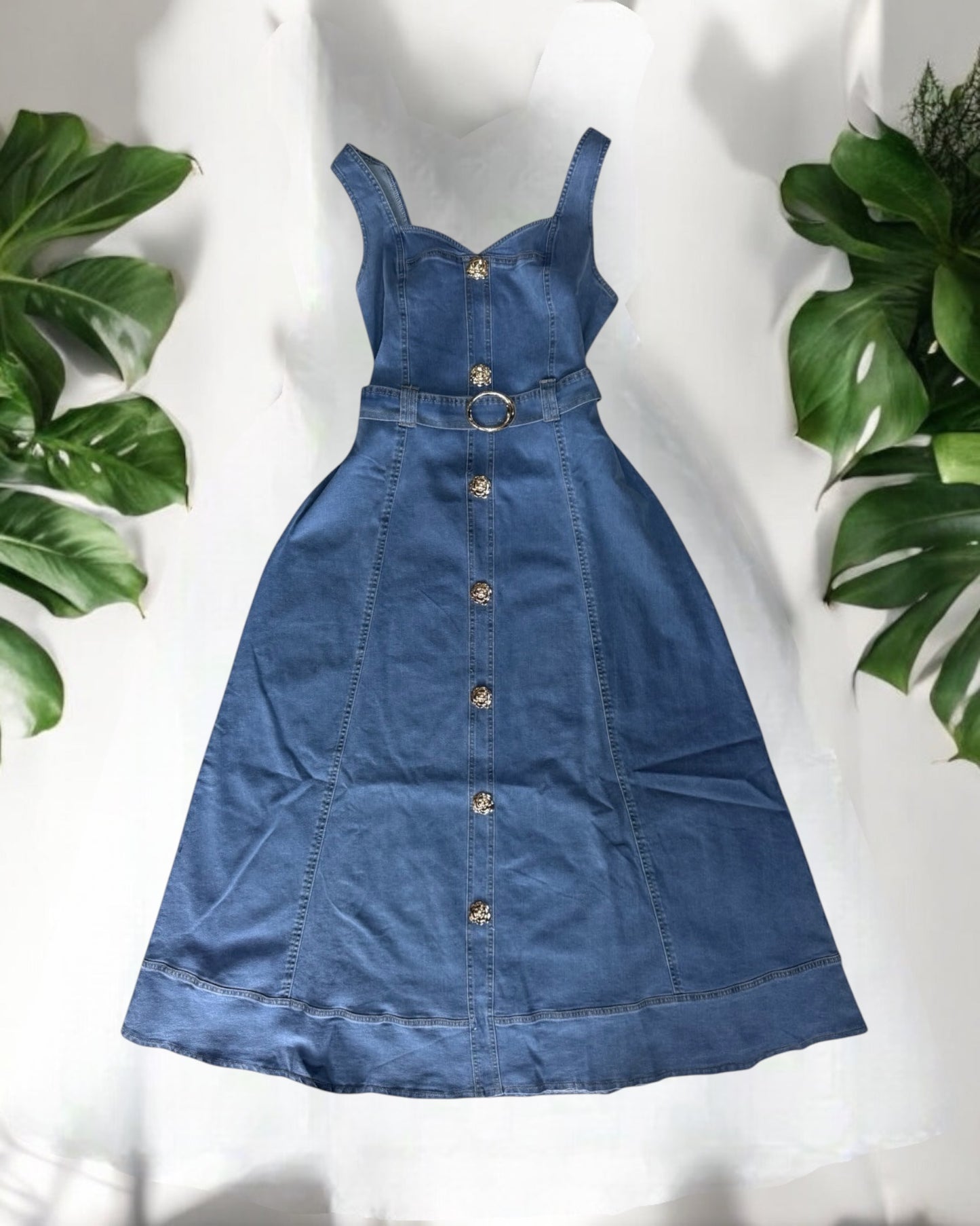 Vestido de Mahón Plus Size con Cinturón y Botones Dorados