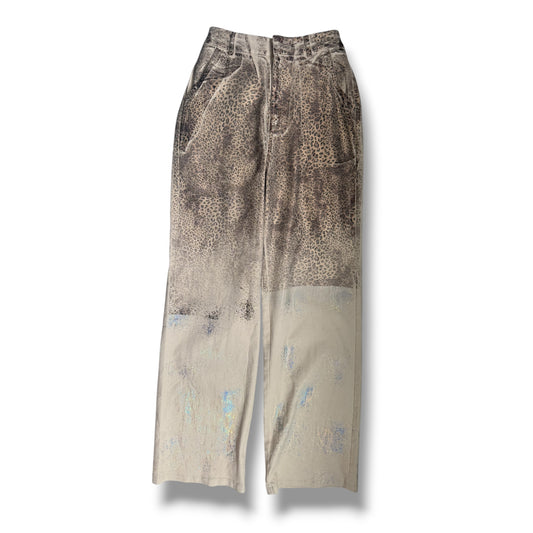 Pantalón Mahon Estampado Animal con Detalles Metálicos